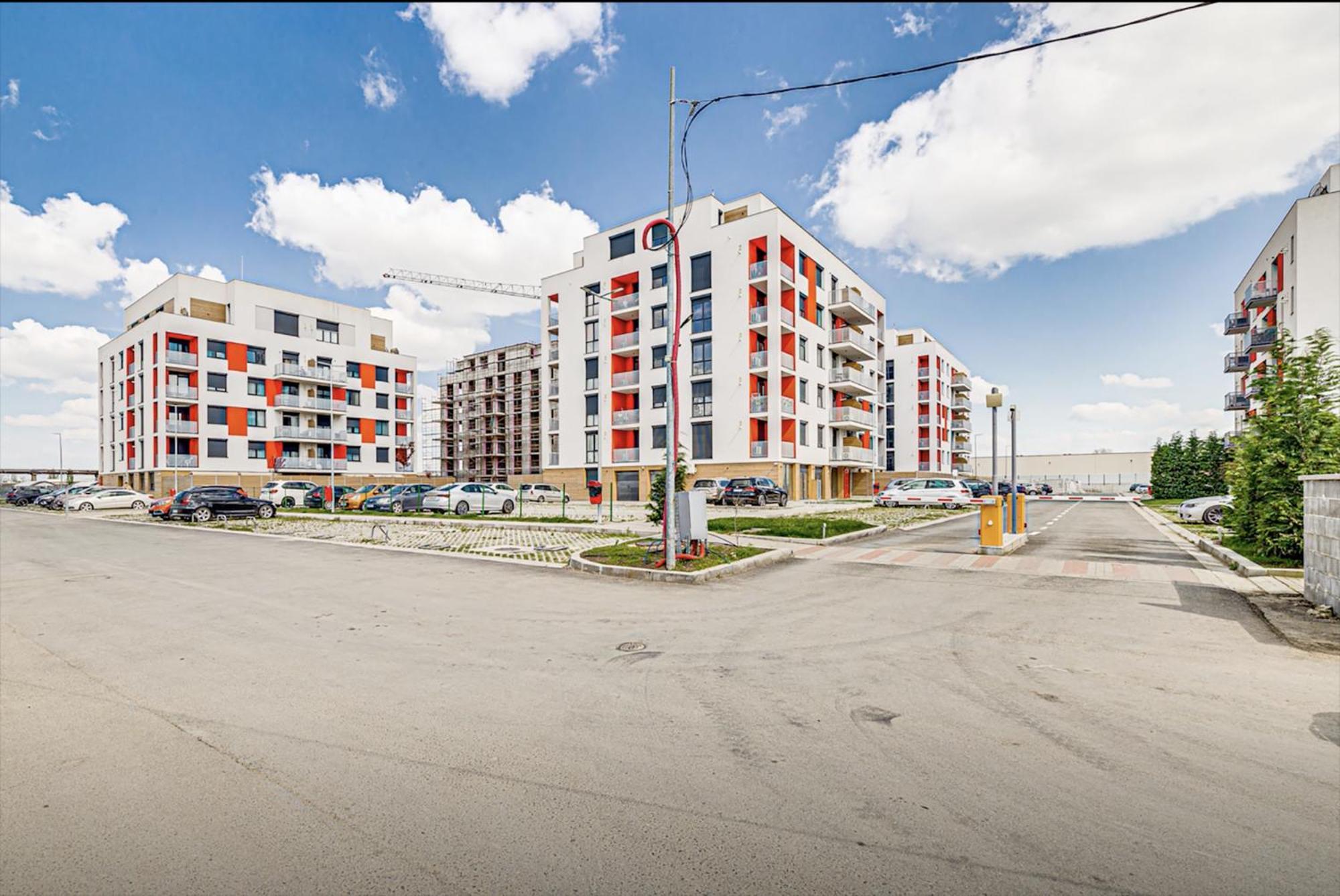 Elegant Apartment Near Afi & Atrium Mall Arad Eksteriør billede